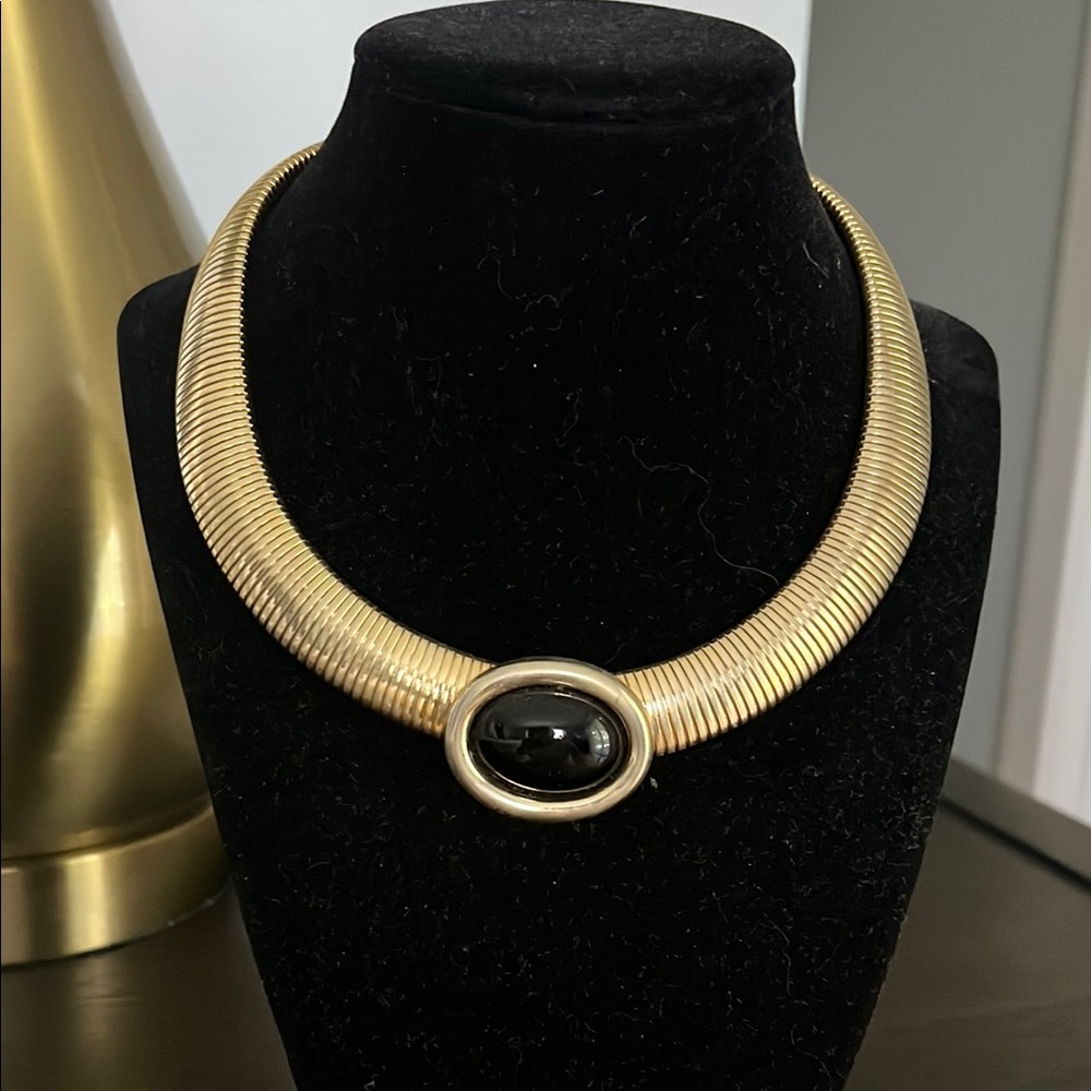 Elegant Gold and Black Women's Necklace